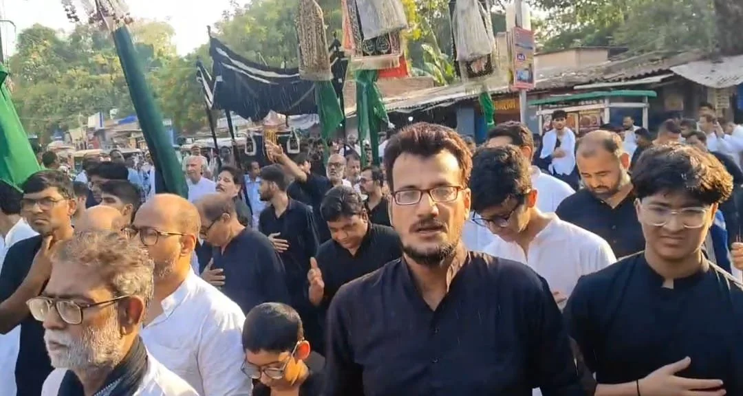 मुहर्रम पर मातमी जुलूस निकालकर गम का किया गया इजहार ; या हुसैन या हुसैन के नारों से गूंज उठा शहर
