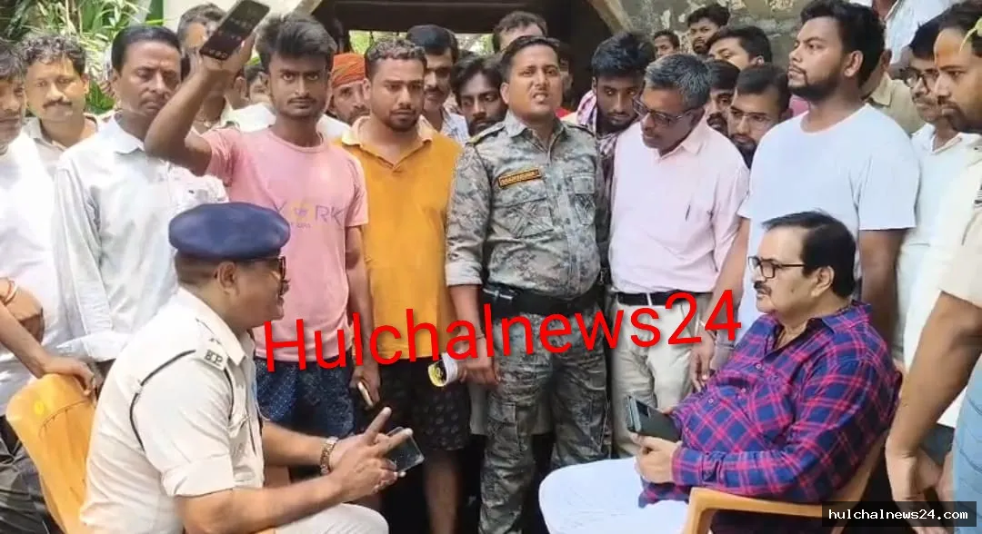 आभूषण व्यवसायी से लूट के विरोध में बाजार बंद कर व्यवसायियों ने जताया विरोध ; विधायक ने कहा नहीं होगी अब लूट