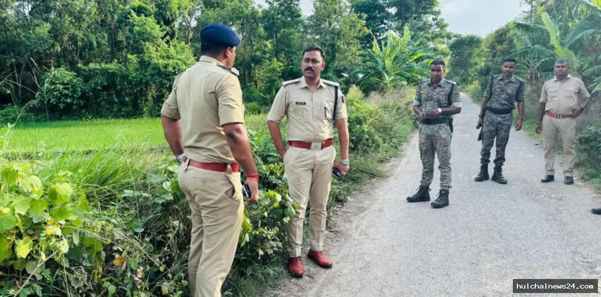 छात्रा के अपहरण के आरोपी को गिरफ्तार करने गई पुलिस टीम पर फायरिंग ; पिस्टल की नोक पर राहगीर से बाइक लूट कर हुआ फरार, देखती रह गई पुलिस