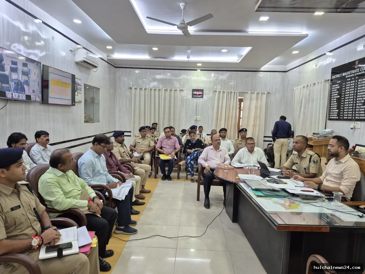नशा विरोधी अभियान को लेकर डीएम ने की समीक्षा ; सप्लाई चेन पर कार्रवाई एवं जागरूकता बढ़ाने का निर्देश