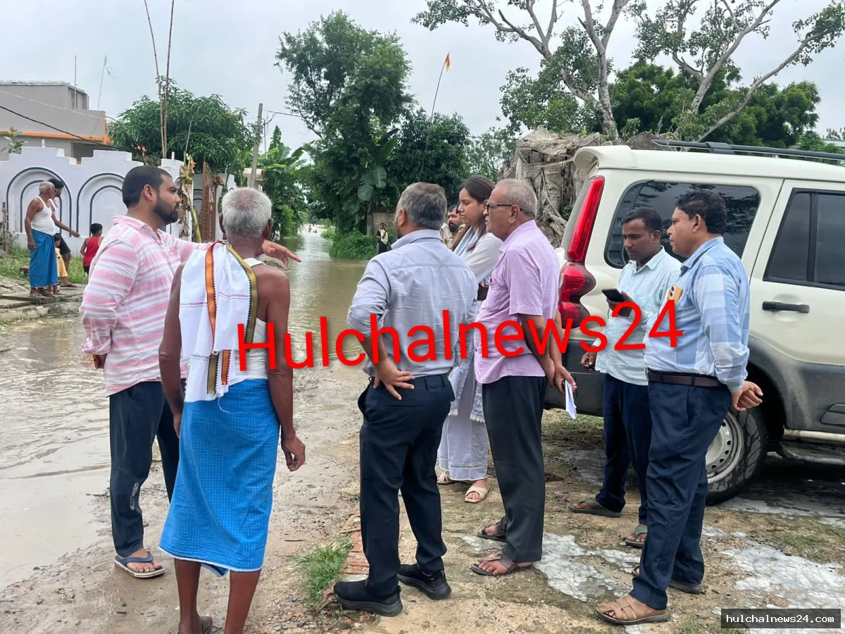 गंगा, सरयू, सोन व गंडक के बढ़ते जलस्तर से सारण में गहराया बाढ़ का संकट ; दियारा के कई गांव डूबे, जनजीवन प्रभावित