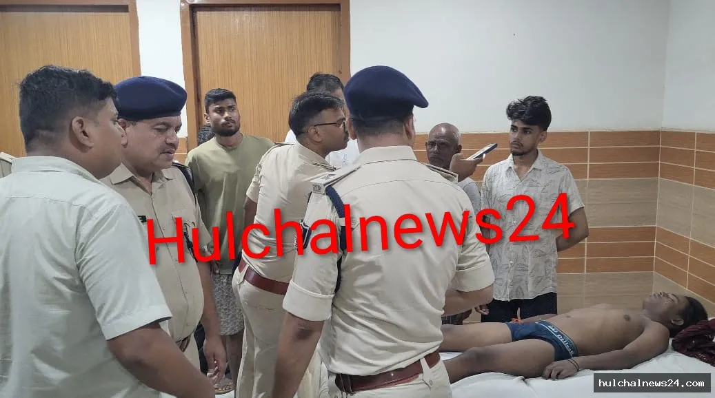 बाढ़ के पानी में डूबने से युवक की मौत के बाद परिजनों ने सदर अस्पताल में किया हंगामा ; पहुंची दो थानों की पुलिस