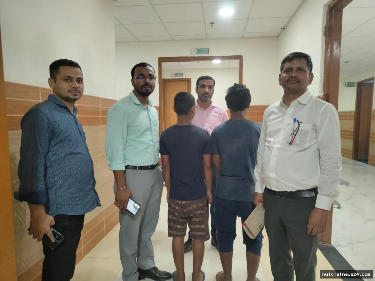 बाल श्रमिकों को धावा दल ने कराया विमुक्त ; दुकानदारों पर जुर्माना के बाद कार्रवाई