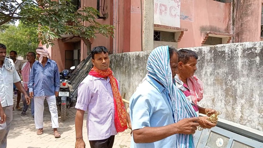 छपरा में स्पर्शाघात से अचेत बिजली मिस्त्री की उपचार के क्रम में हुई मौत ; परिजनो में कोहराम