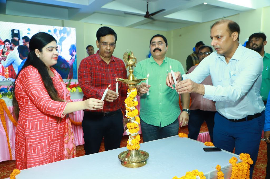 स्ट्रीट वेंडर्स आत्मनिर्भर योजना के तहत स्वनिधि महोत्सव कार्यक्रम का किया गया आयोजन