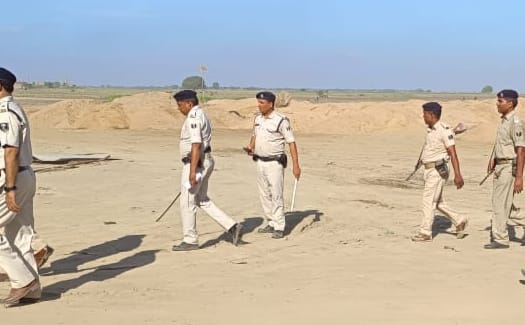 गया जिले मे अवैध खनन में संलिप्त वाहनों से वसूले गए 5.14 लाख का जुर्माना