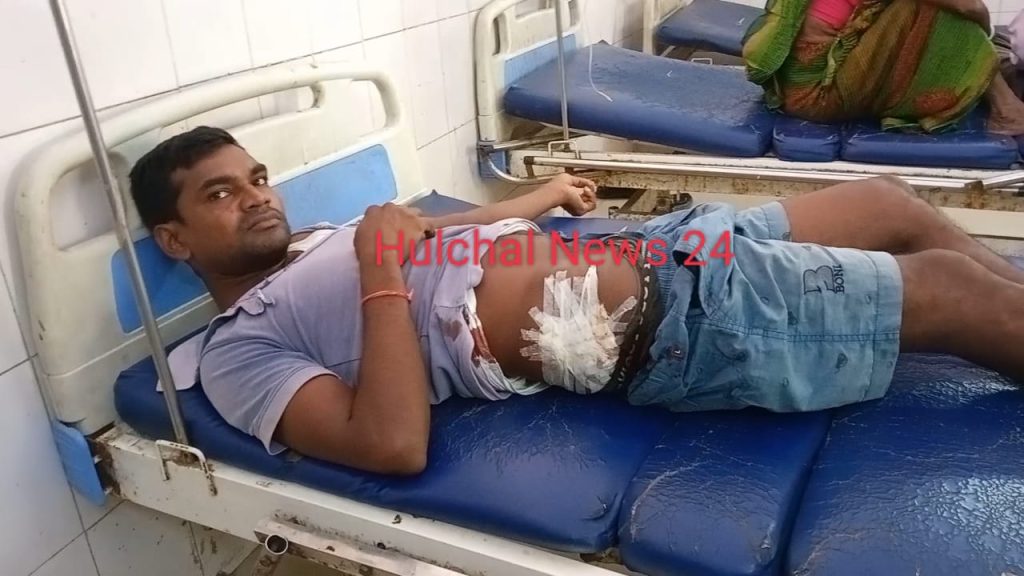 भूमि विवाद को लेकर शहर में चाकूबाजी ; एक युवक जख्मी
