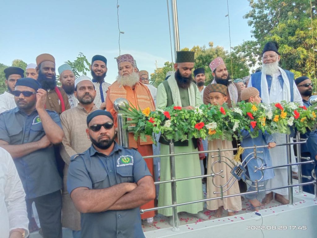 अल्लाह के वलियों ने अपना पूरा जीवन अल्लाह, रसूल और इंसानियत की ख़िदमत में गुजार कर दीन व दुनिया दोनों में अपना नाम रोशन कर लिया – सैय्यद हसन अस्करी