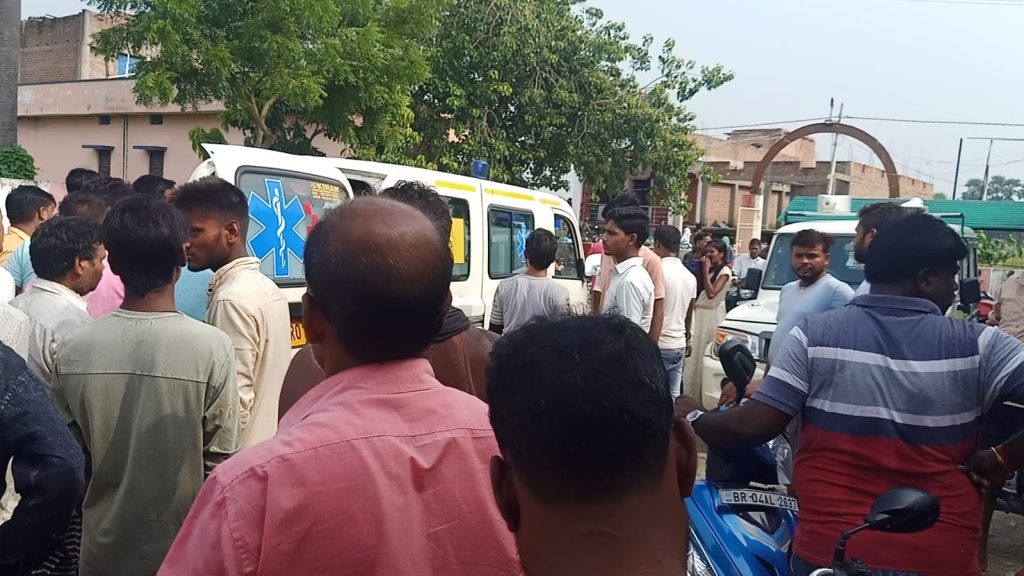 2 वर्ष पूर्व हुई थी शादी सड़क हादसे में गई मिठाई सप्लायर की जान