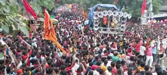 महावीरी झंडा का निकला विराट जुलुस ; जय श्रीराम के नारे से गूंजा गगन