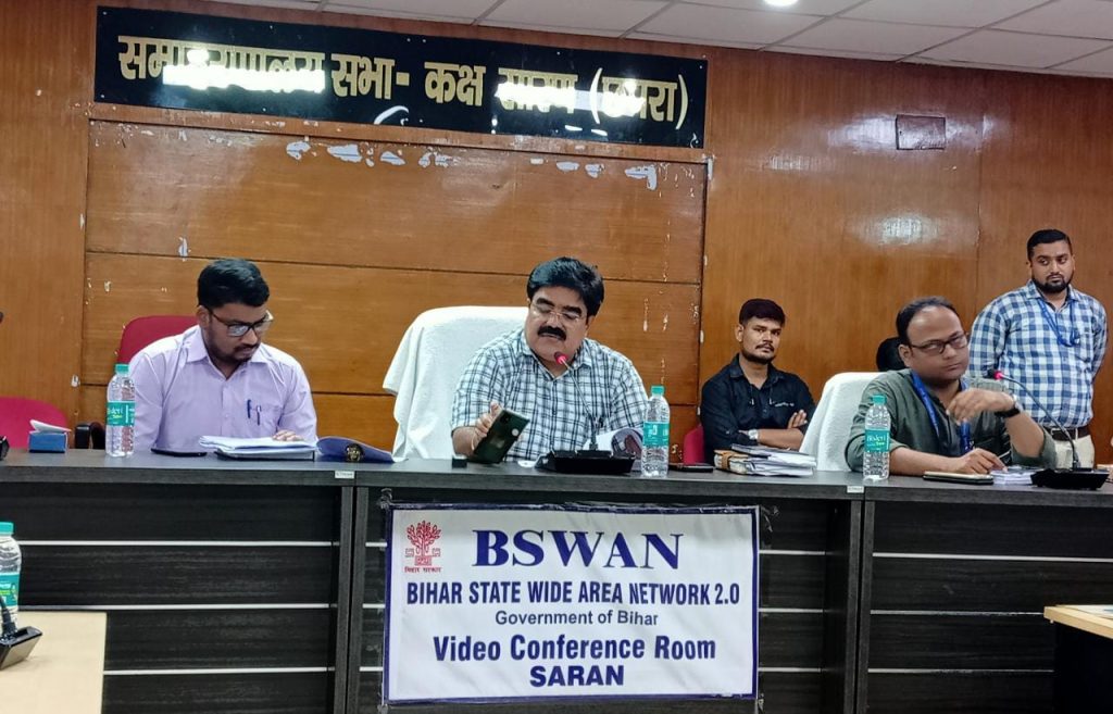सारण नगरपालिका आम निर्वाचन को लेकर आचार संहिता लागू ; प्रत्याशी कार्यालय या घर पर भी नहीं लगा सकेंगे बैनर पोस्टर : सारण एडीएम ADM