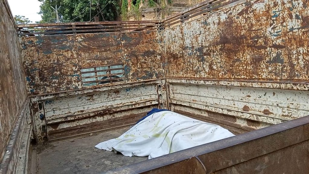 शराब बेचने से मना किया तो व्यक्ति को पटक कर मौत के घाट उतारा