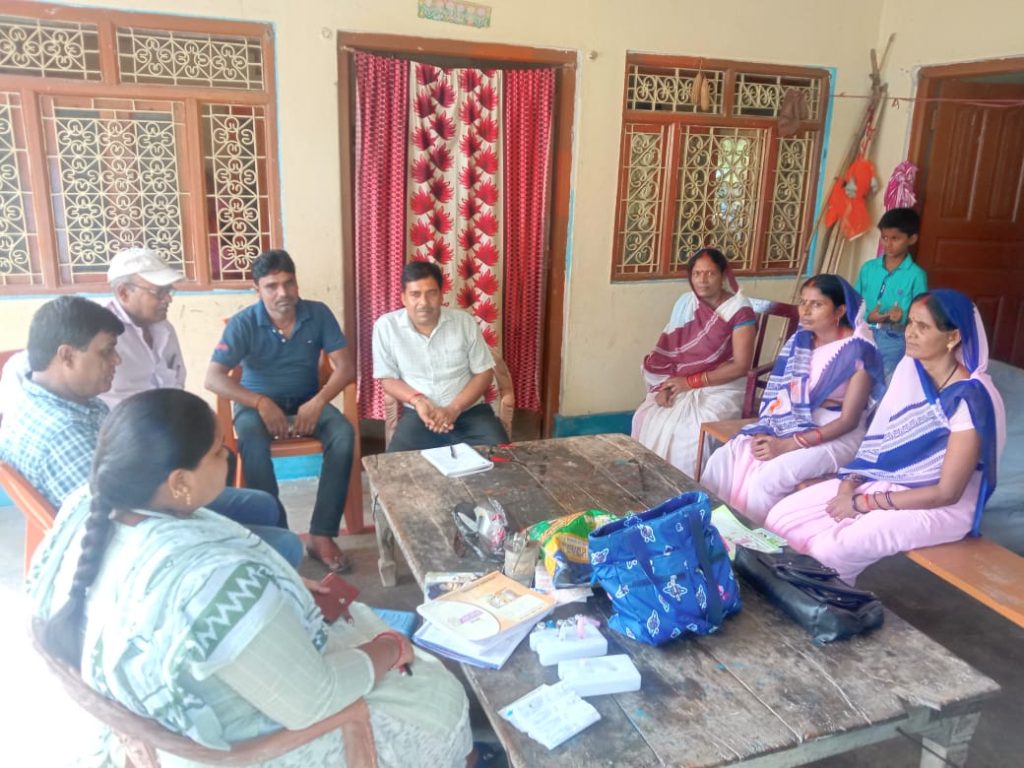 42 गांवों में आज से चलेगा नाइट ब्लड सर्वे ; 18 से 21 अक्टूबर तक रात में लिया जायेगा ब्लड सैंपल