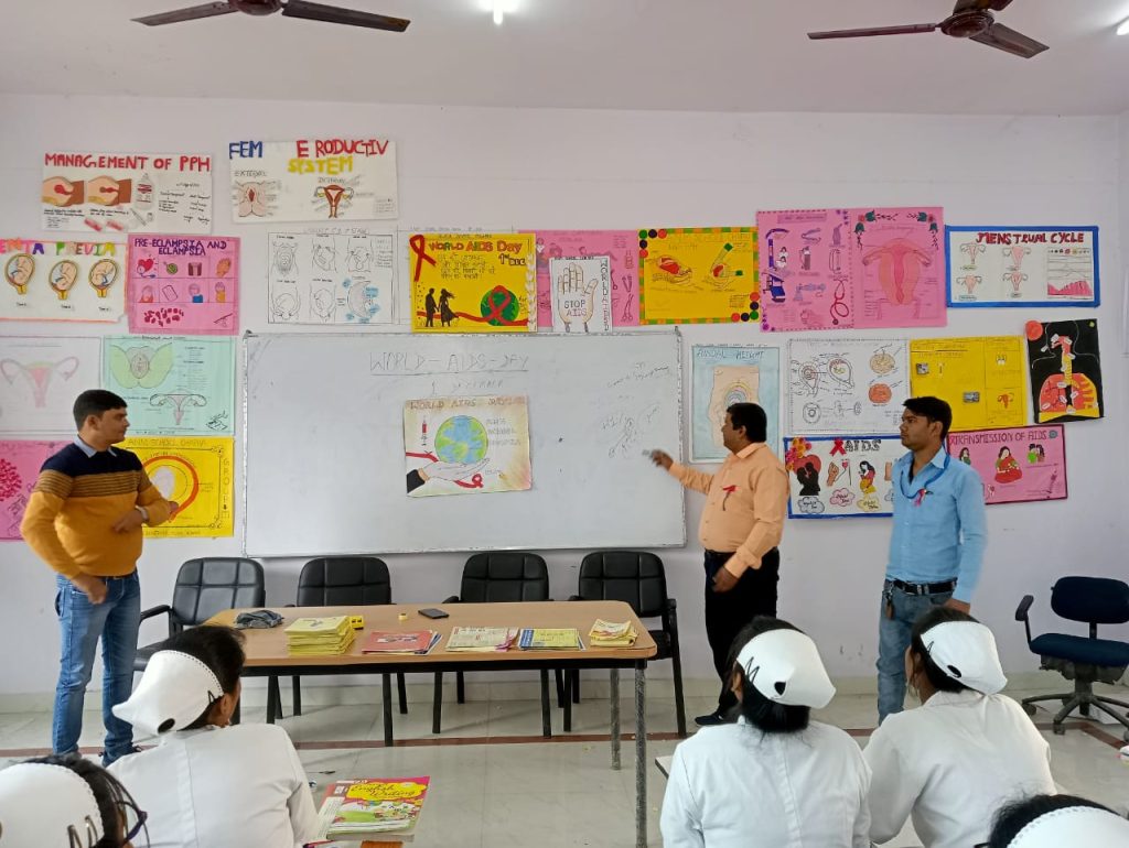 हलचल विशेष : छपरा में एड्स मरीजों की संख्या में तेजी से हो रहा इजाफा ; 1 वर्ष में बढे 30% मरीज ; महिलाओं में संक्रमण की संख्या है तेज