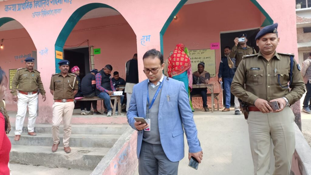 सारण : प्रथम चरण में 6 नगर निकायाें के लिए 52 से 65 प्रतिशत तक हुआ मतदान