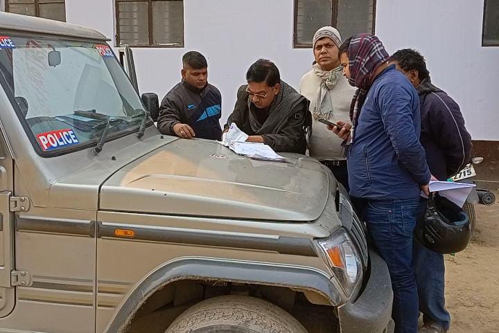 अनियंत्रित बोलेरो ने बाइक सवार को रौंदा ; उपचार के क्रम में हुई मौत