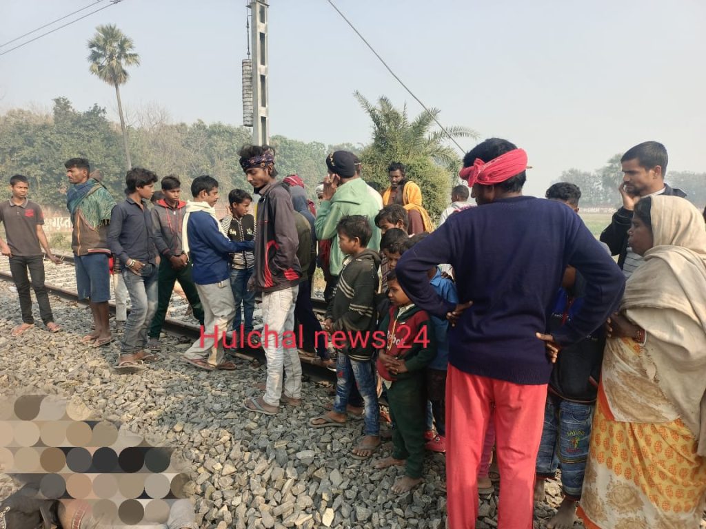 घर से रांची जाने के लिए ट्रेन से निकला था युवक ; छपरा-मांझी रेलखंड पर ट्रेन से गिरकर बलिया के युवक की हुई मौत