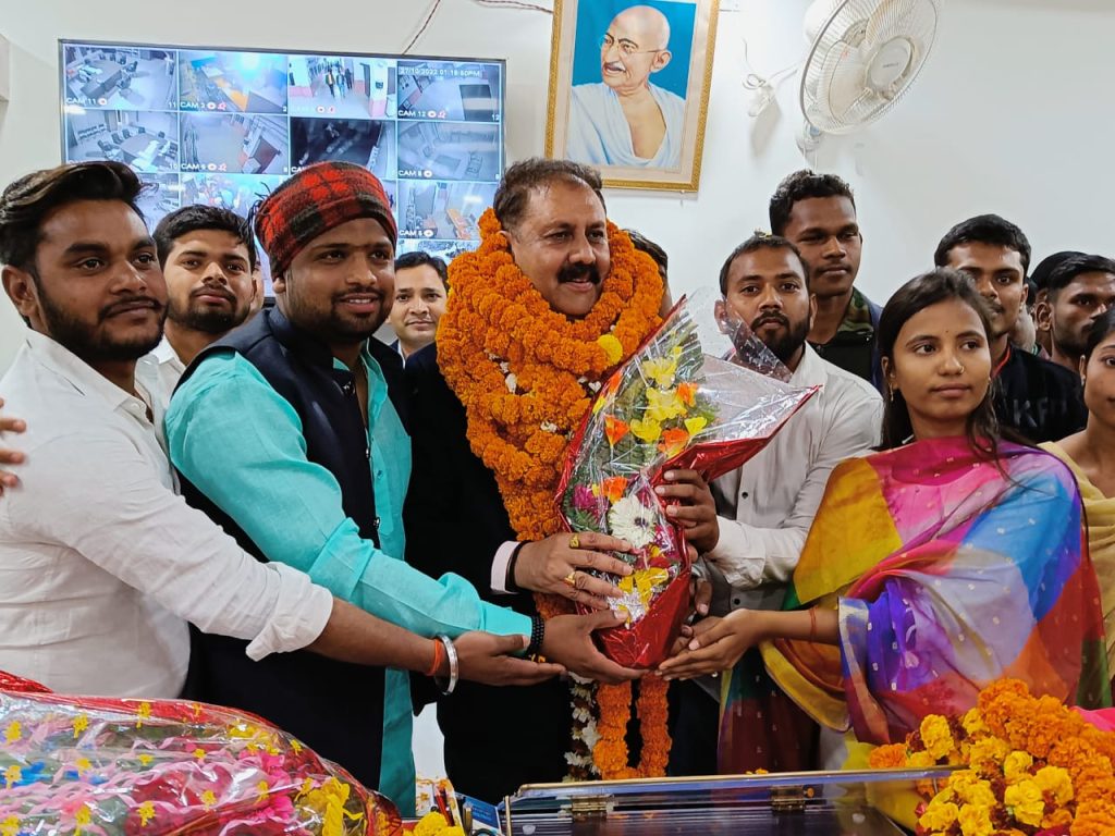 छात्र जदयू मगध विश्वविद्यालय अध्यक्ष ने नवनिर्वाचित मगध विश्वविद्यालय के कुलपति का किया स्वागत
