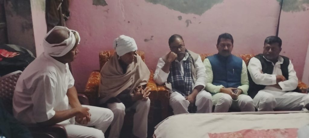 मांझी के मुबारकपुर पहुंचे सारण जिले के प्रभारी मंत्री सुमित