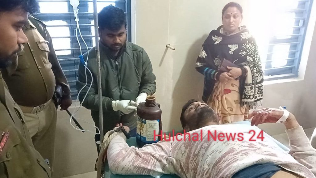 वर्दी के धौंस में निशाना बना पुलिस कर्मी पीएमसीएच रेफर ; भूमि विवाद को लेकर चल रहा था विवाद ; दूसरे पक्ष से दो भाई गिरफ्तार