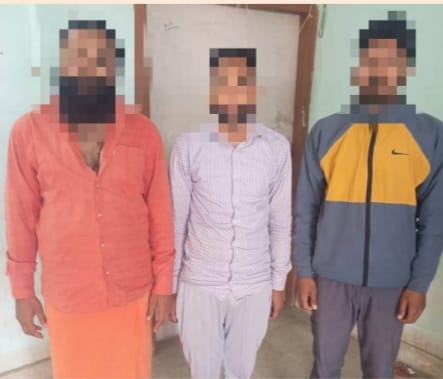 सिवान के युवक की छपरा में लाठी-डंडे से पीट-पीटकर हत्या ; त्वरित कार्रवाई में तीन अभियुक्त गिरफ्तार