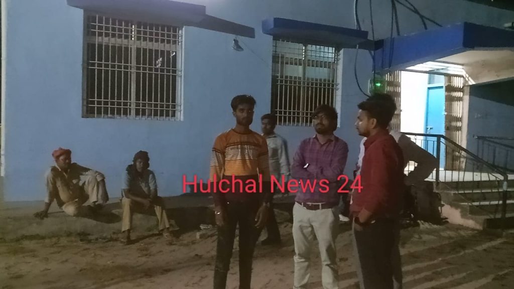 बीए की परीक्षा प्रथम श्रेणी से उत्तीर्ण होने पर खुश थी उषा ; मिठाई खरीद कर घर जा रही थी तो ट्रक ने रौंदा ; मौत के बाद सड़क जाम