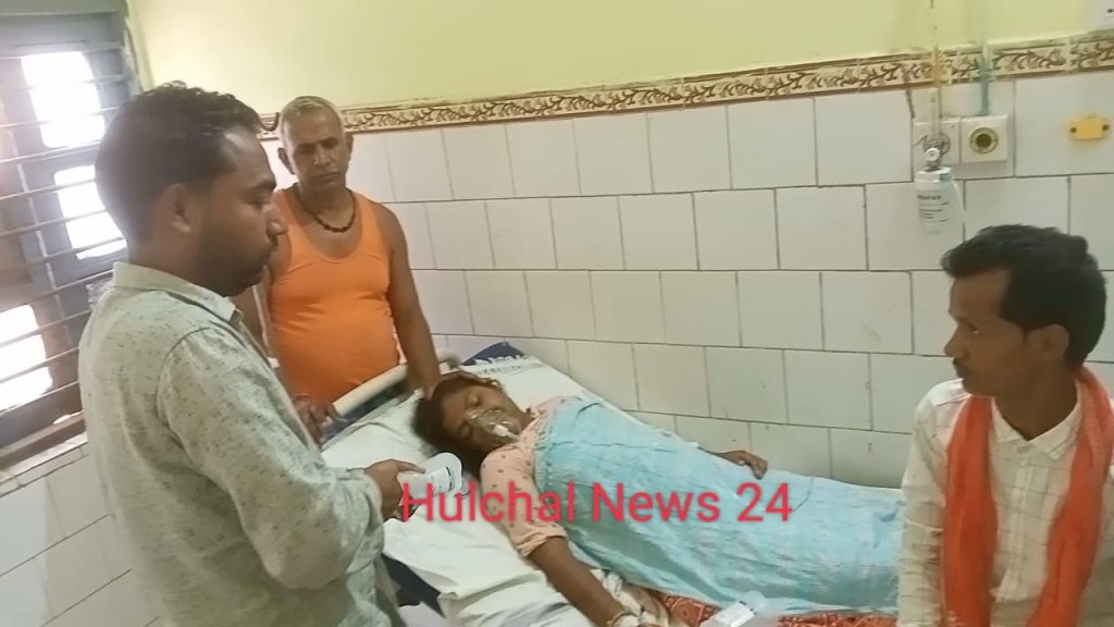 सहेलियों संग गंगा नदी में स्नान करने गई थी आराधना ; डूब रही सुमन को बचाने के क्रम में हो गई लापता, खोज जारी