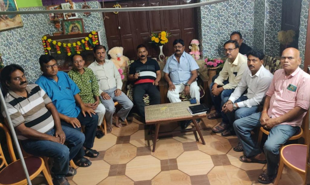 चित्रगुप्त समिति वार्ड 16 के अध्यक्ष बने सरोज तो संतोष कुमार को बनाया गया सचिव