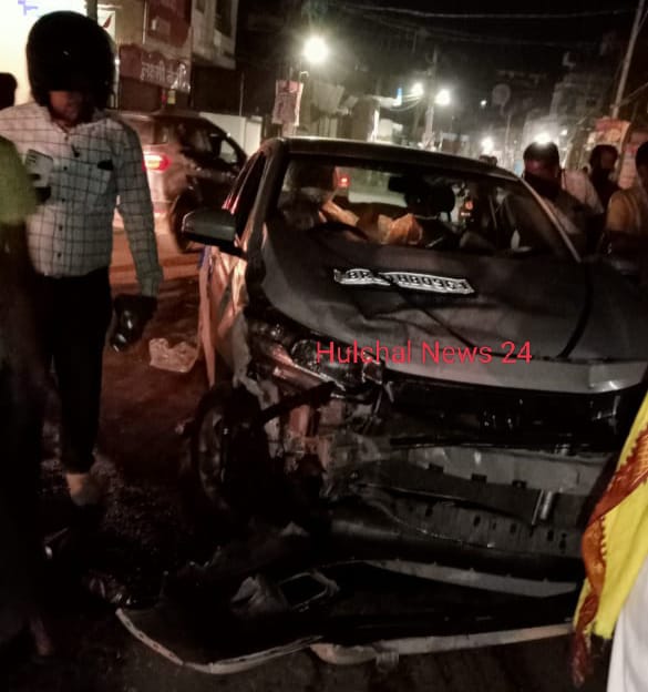 शराब लदी लग्जरी कार ने टेंपो में मारी टक्कर ; टेंपो सवार आधा दर्जन भर्ती