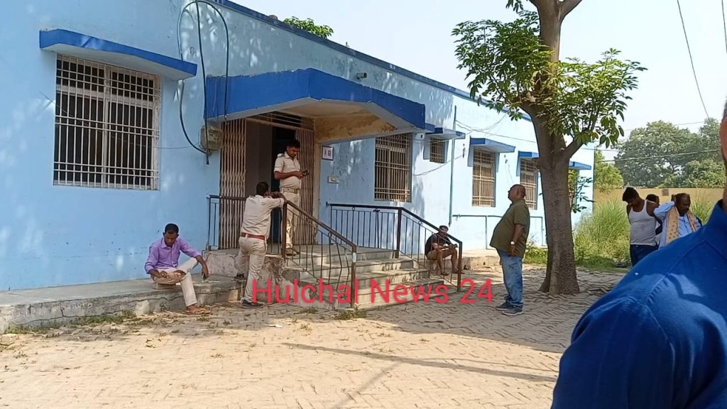 पति संग सो रही थी महिला ; बदमाशों ने मारी गोली, मौत के बाद कोहराम
