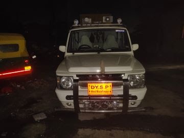 हथियार के बल पर फाइनेंस कंपनी के शाखा प्रबंधक समेत 4 कर्मचारियों को बंधक बनाकर ₹21.42 लाख की लूट