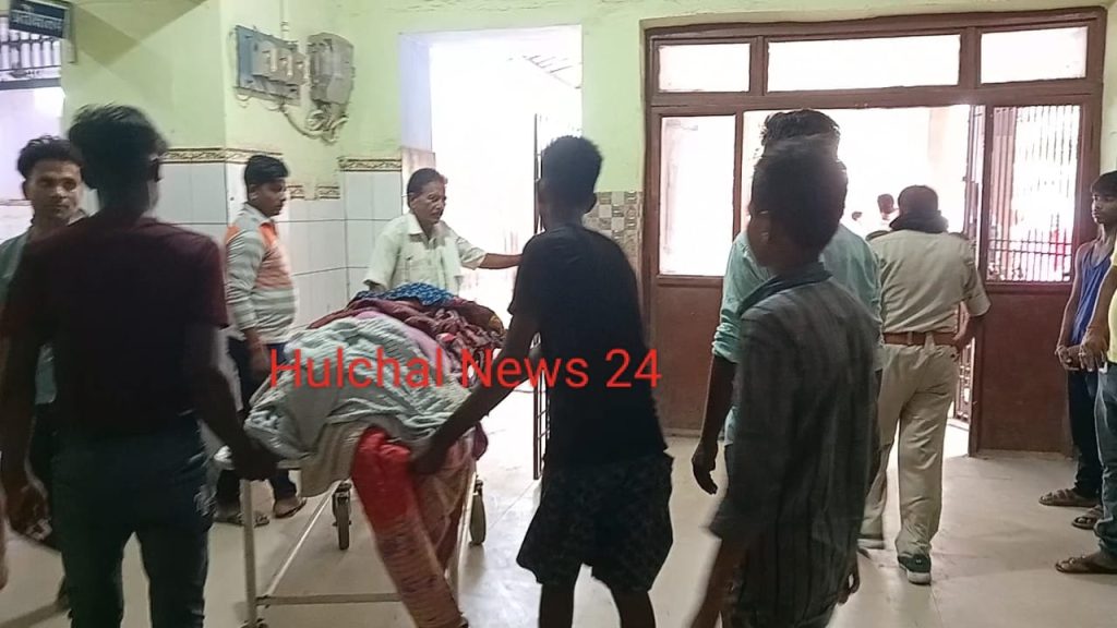 विवाद में सौतेले भाई की चा’कू गो’दकर ह’त्या ; ह’त्या में प्रयुक्त चा’कू के साथ युवक गिरफ्तार