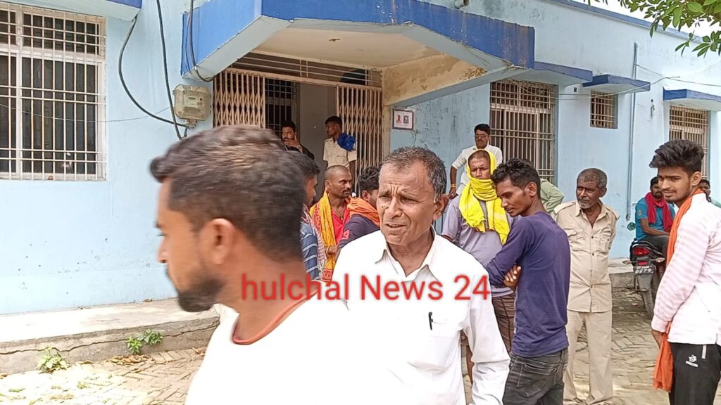 नीलगाय ने ले ली बाइक सवार छात्र की जान ; सोमवारी पूजा करने जा रहा था मंदिर