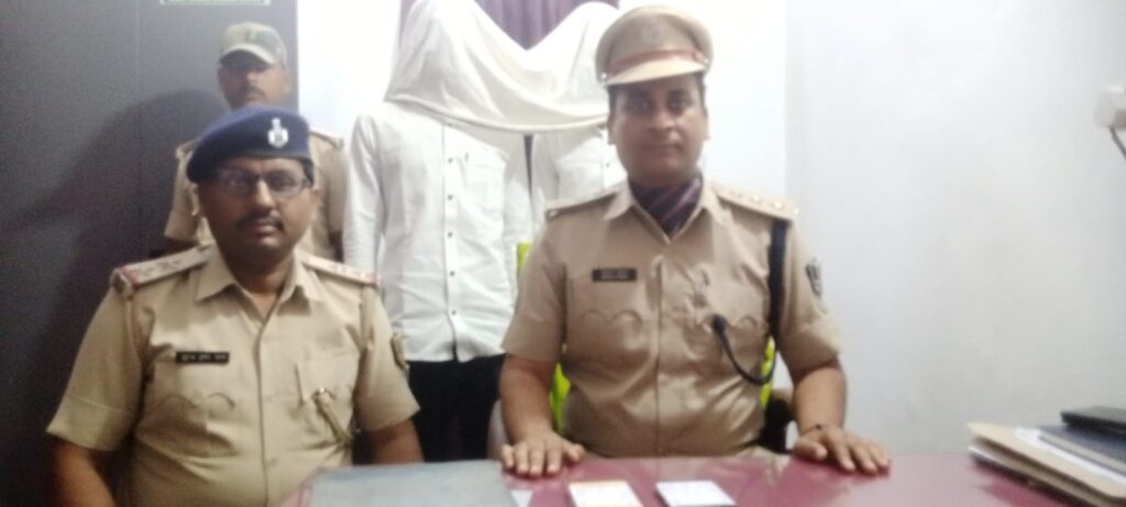 सोशल मीडिया पर धार्मिक उ’न्माद फैलाने वाले पोस्ट करना दो भाइयों को पड़ा महंगा ; खानी पड़ी जे’ल की हवा