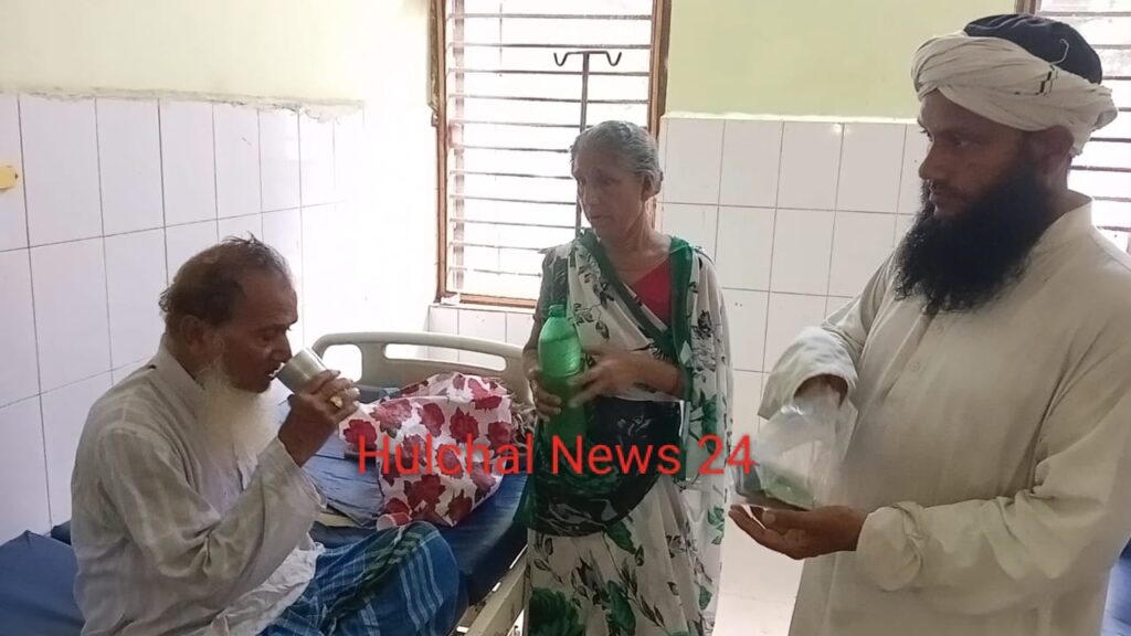 छपरा सदर अस्पताल से मरीज के परिजन का लॉकेट चो’री ; एक चो’र गिरफ्तार, चप्पल छोड़कर भागे अन्य चोर