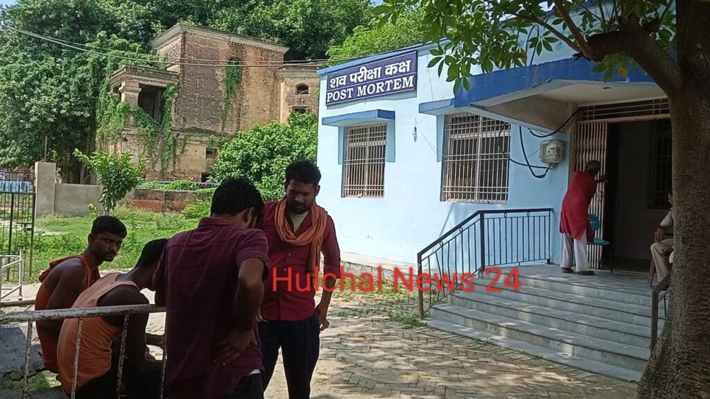 नशा करने के लिए पुत्र ने पिता से मांगा पैसा ; नहीं देने पर चा’कू घों’प कर दिया ह’त्या
