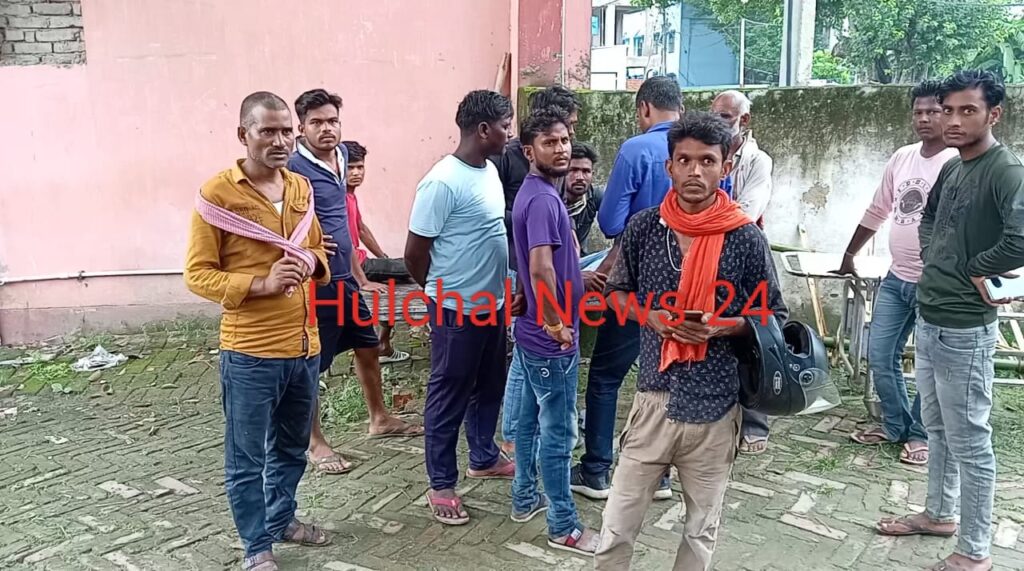 तेज रफ्तार का क’हर : बस ने निगल ली राजमिस्त्री की जिंदगी ; घर के कमाऊ सदस्य की मौ’त के बाद मा’तम