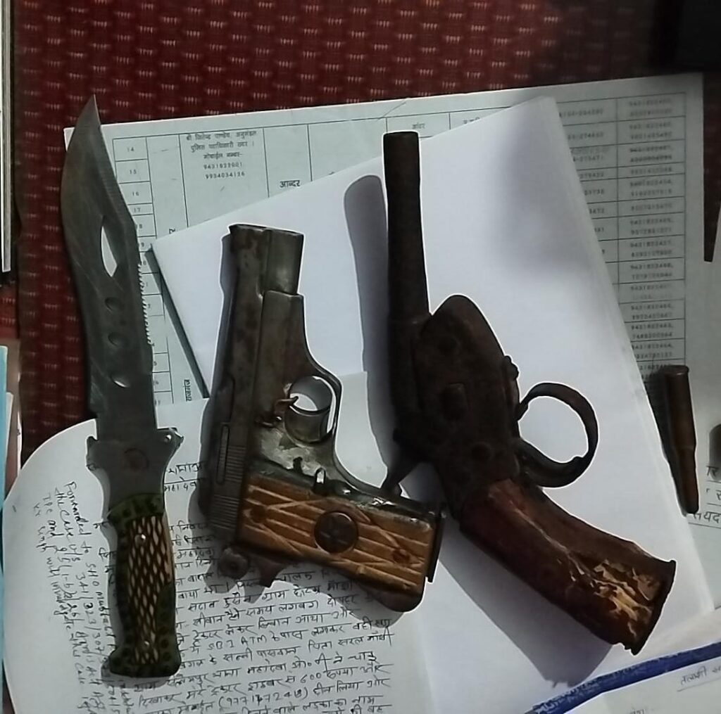 अ’पराध की योजना बना रहे दो अ’पराधी पि’स्टल एवं कट्टा के साथ गि’रफ्तार ; पुलिस को देख भेज अन्य अ’पराधी