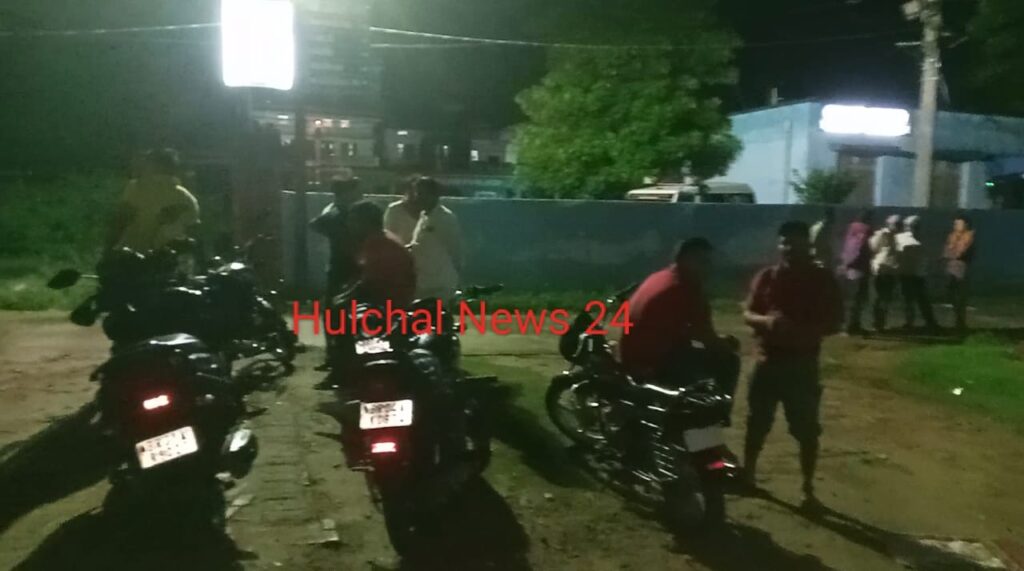 तेज रफ्तार का क’हर : सड़क हादसे में पति-पत्नी समेत तीन की मौ’त