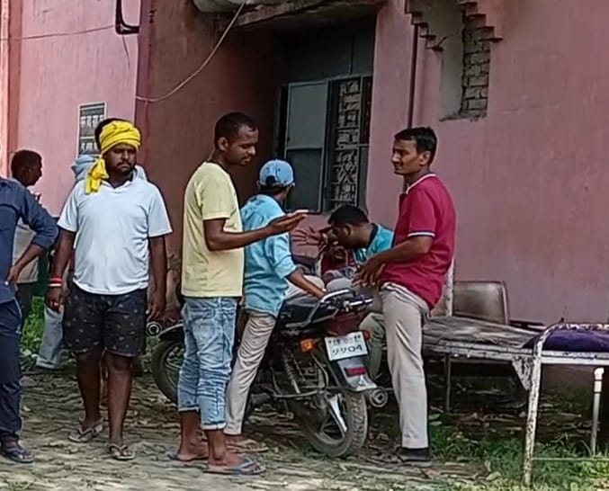 घर के बाहर खेल रही थी 4 वर्षीय जिया अनि’यंत्रित वाहन ने रौं’दा ; पटना में मौ’त