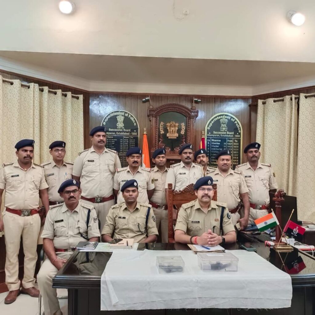 एसएसबी जवान का ह’त्यारा पि’स्टल एवं का’रतूस के साथ गि’रफ्तार