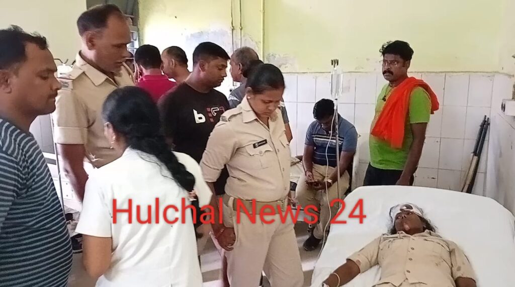 शराब कारो’बारियों का पीछा करने में मांझी थाना पुलिस वाहन पल’टी ; पांच पुलिसकर्मी पीएमसीएच रे’फर