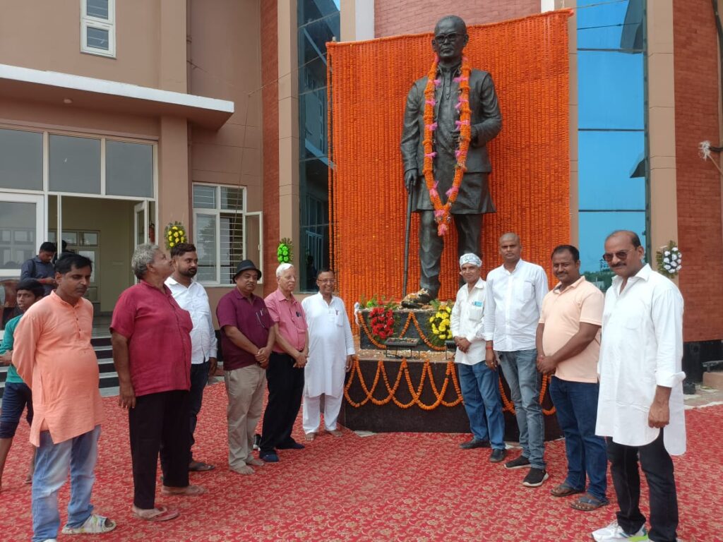 जब लोकनायक JP ने किया था सिंहनाद, तो हिल उठी थी तानाशाह सरकार की नींव : डॉ सी एन गुप्ता