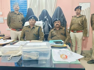 ह’थियारों की मंडी मुंगेर से सप्लाई हो रहा था पेन पि’स्टल ; पश्चिम बंगाल के खरीदार समेत त’स्कर गिरफ्तार