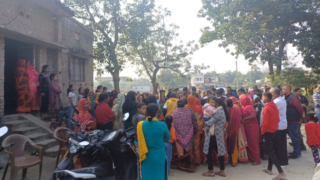 हरियाणा से कमाकर भेजता था रूपया तो चलता था घर का खर्च ; सड़क हा’दसे में मौ’त के बाद परिवार पर टूटा दुखों का पहाड़