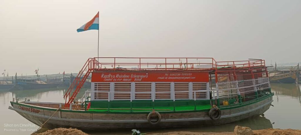 छपरा से पटना और अयोध्या के लिए लग्जरी बोर्ड से कर सकेंगे सफर ; 28 दिसंबर को उद्घाटन के बाद वोट पर कर सकेंगे बर्थडे पार्टी व एनिवर्सरी पार्टी भी