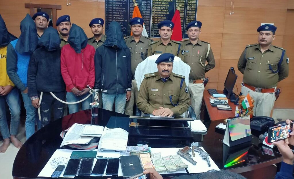 छपरा के फाइनेंस कर्मी की सिवान में लू’ट के दौरान ह’त्या मामले का पुलिस ने किया उद्भेदन ; हथि’यार के साथ अप’राधी गिर’फ्तार