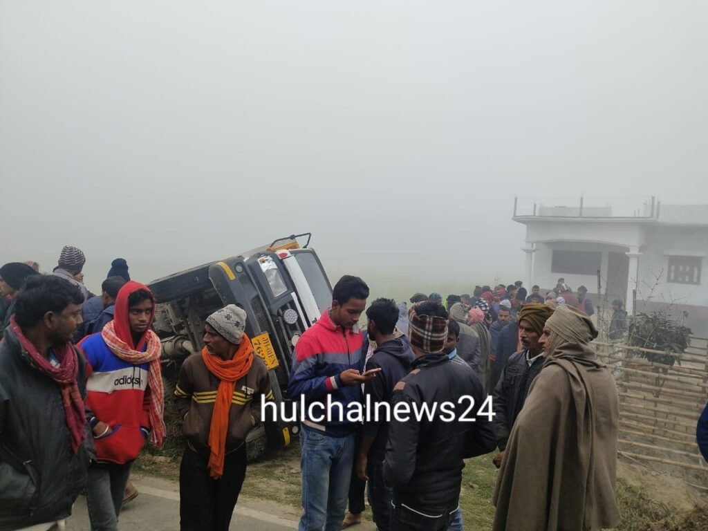 अनियंत्रित दुग्ध वाहन ने बाइक सवार शिक्षक को रौंदा ; मौके पर मौत के बाद मातम