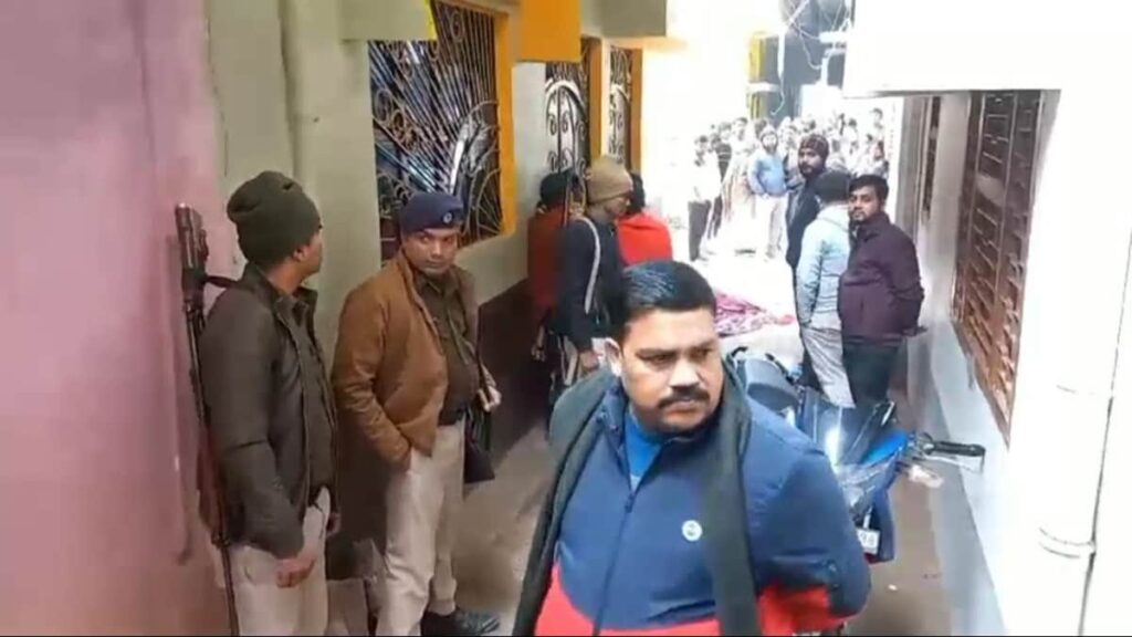पहले बेटे को गो’लियों से था भू’ना ; अब मां को भी गो’ली मा’र कर दिया काम त’माम
