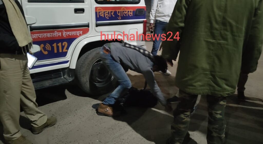 बिहार में श’राबबंदी की हकीकत : 112 डायल पुलिस की वजह से बची श’राबी युवक की जा’न, भर्ती